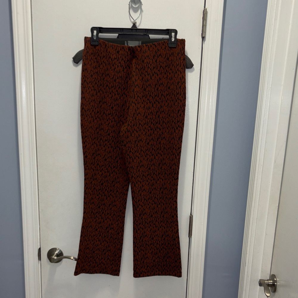 Anthropology, pants size, extra small  Brown Patterned Pants